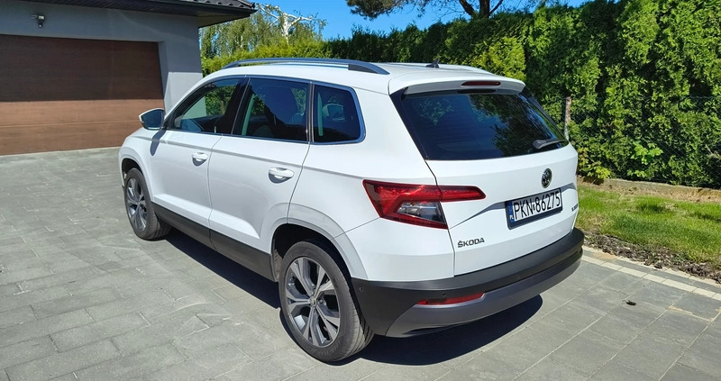 Skoda Karoq cena 88000 przebieg: 122000, rok produkcji 2017 z Konin małe 781